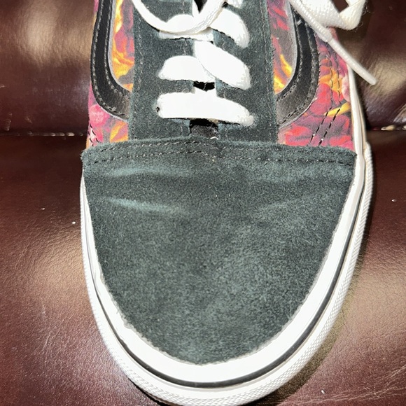 Vans Old Skool Floral & Stripe Shoes - Picture 12 of 15